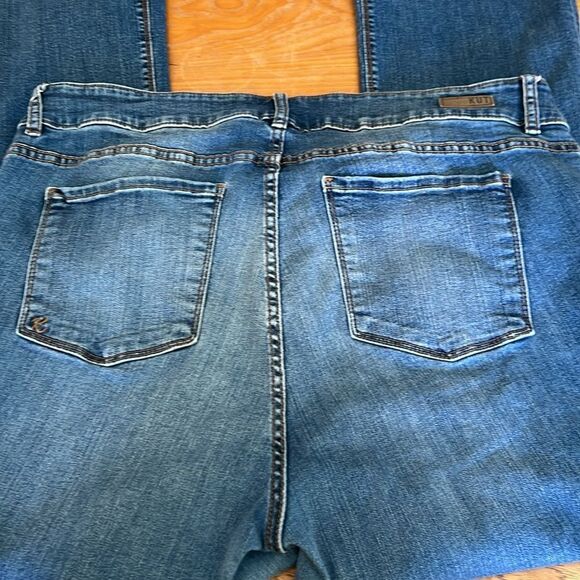 Kut from the Kloth Jeans 18W - Picture 5 of 12
